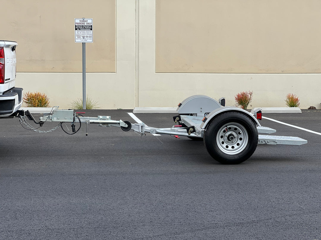 FOlding galvanize car tow dolly from tow smart with demco surge brakes