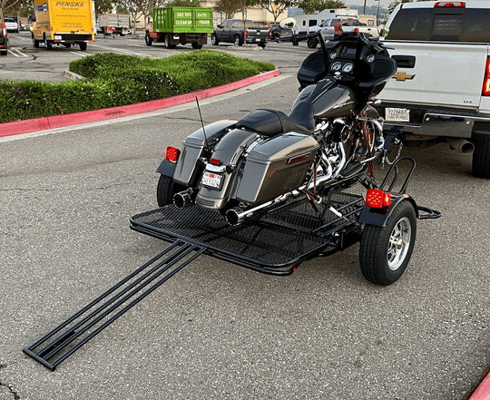 Motorcycle trailer for all motorcycles single rail with ramp