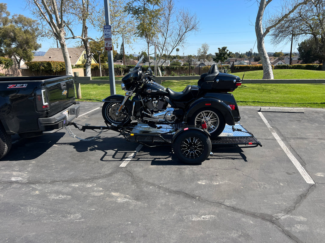 Space-Saving Trike Trailer with Caster Wheels for Easy Storage
