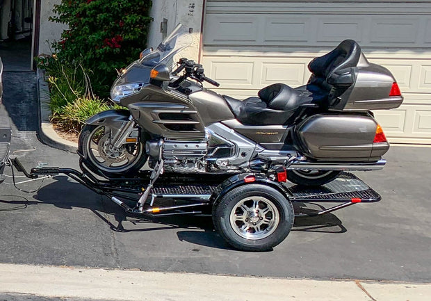 Single rail bike trailer with Gold wing motorcycle 2021 update