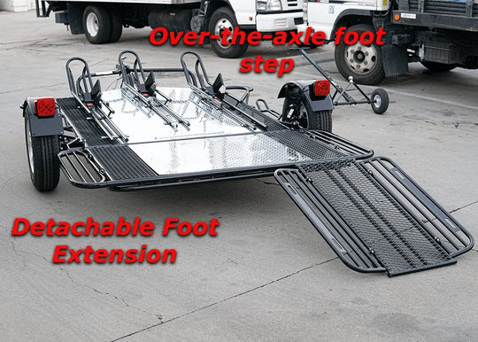 Axle foot step with three rail bike trailer